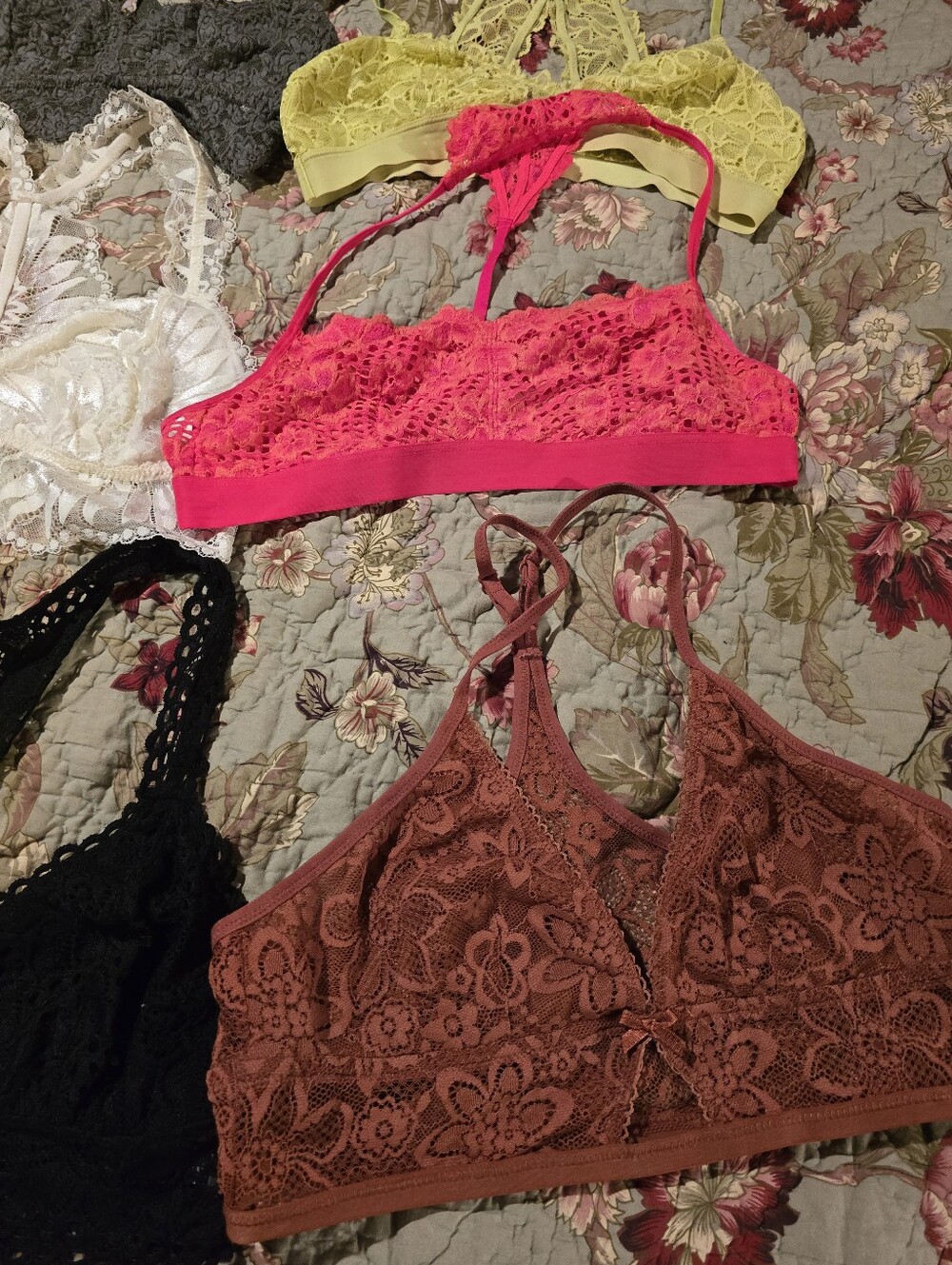 NINE Racerback Bralettes - Picture 4 of 6
